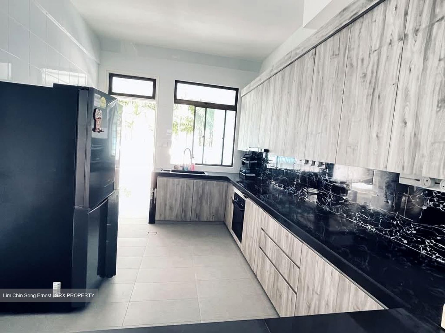Palmville Terrace (D15), Terrace #586699041
